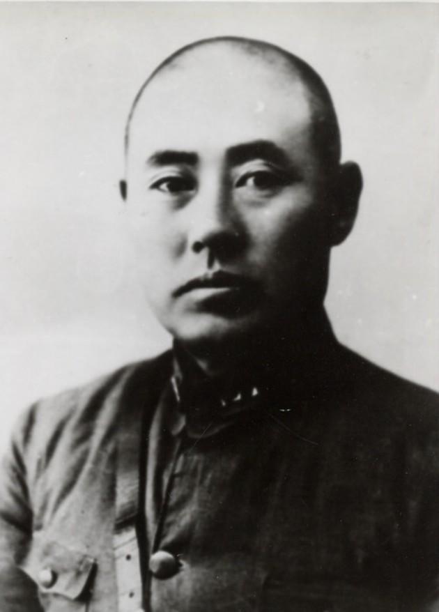 北平实现和平的关键在于傅作义将军.