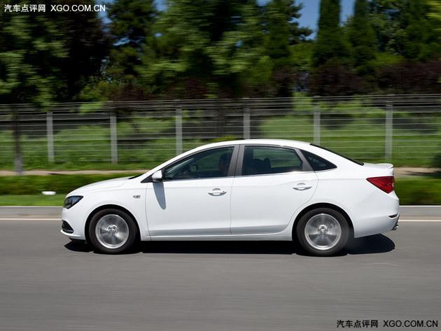 动力/舒适 两者兼顾 试驾全新英朗18T