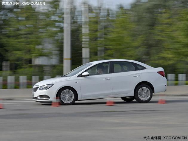 动力/舒适 两者兼顾 试驾全新英朗18T