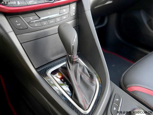 动力/舒适 两者兼顾 试驾全新英朗18T