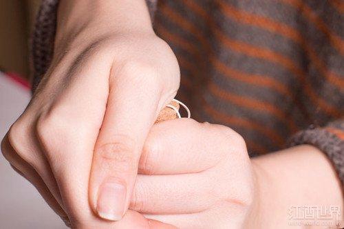 ��ΰ�ȫ�ؿ����ģ������ģ�