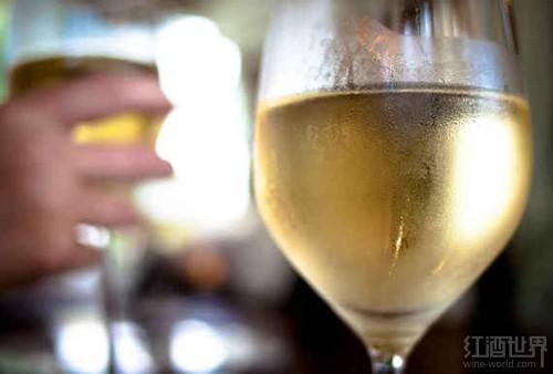 6�����Ѿ�ҥ�ԣ��̾�ʦΪ����һ����