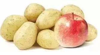 8、韭菜和韭黄容易变黄、变烂,可以用大白菜叶包好放在阴凉的地方,这样可以保鲜哦。