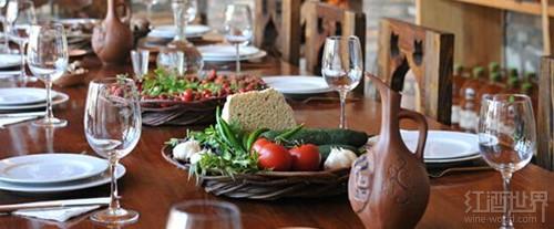 ��³�������ѾƵľ�ƿ�ж�����