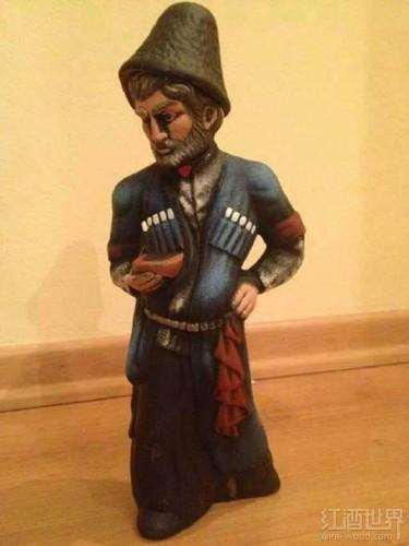 ��³�������ѾƵľ�ƿ�ж�����