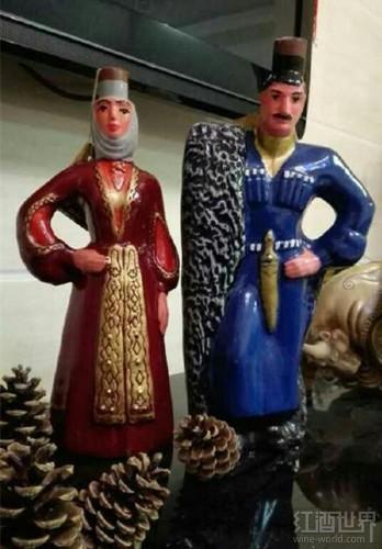 ��³�������ѾƵľ�ƿ�ж�����