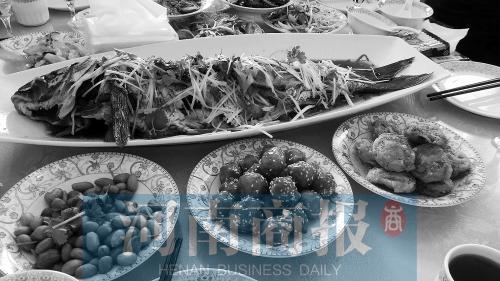 ���ˣ��������������ϯ һ�ٷ�52����Ʒ������Ե�����