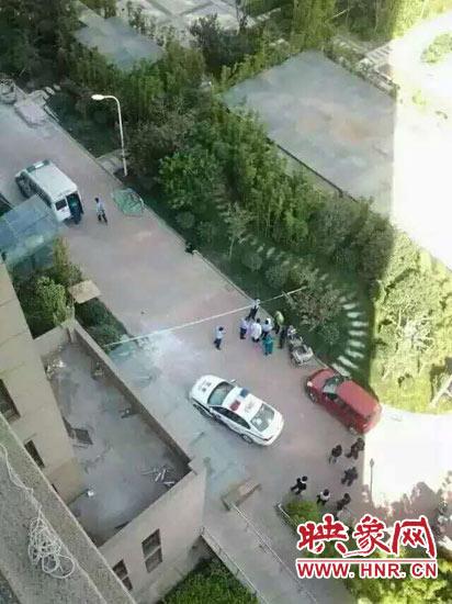 src="http:///dj/201510/W020151012763748070825.jpg"