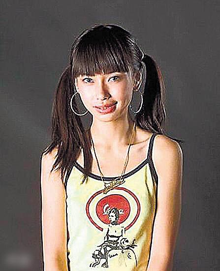 baby未整容鉴定遭网友质疑 素颜形象没女神光彩