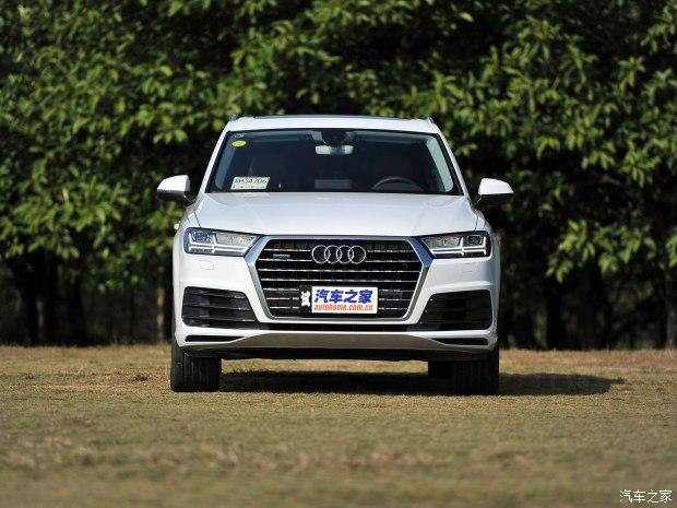 �µ�(����) �µ�Q7 2016�� 40 TFSI S line�˶���