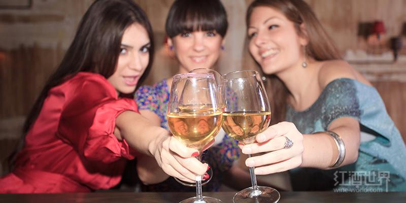 ���Ѿư����ߣ�ǧ��������Щ���Ѿƽڣ�