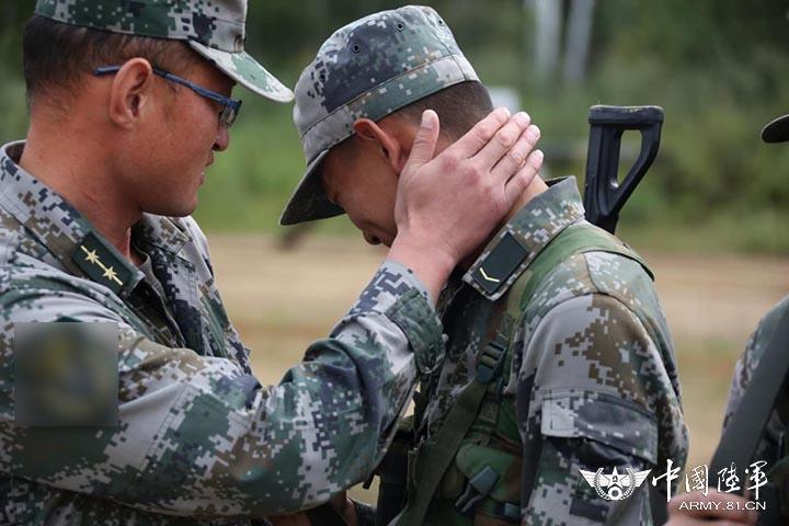 解放军31岁边防连长牺牲 曾-57℃严寒巡逻(组图)(8)