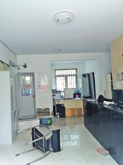 ֣��һС��Ƶͣ��ҵ��������ҵ�� ��Ӧ:��������