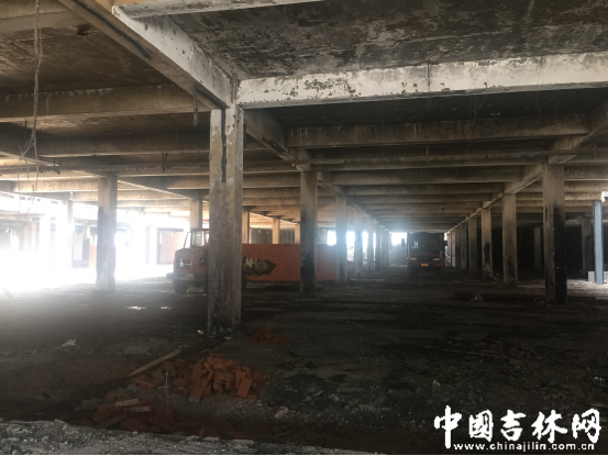 �Ż�ļҾӳ�ֻʣ�������ˮ�ཨ�����