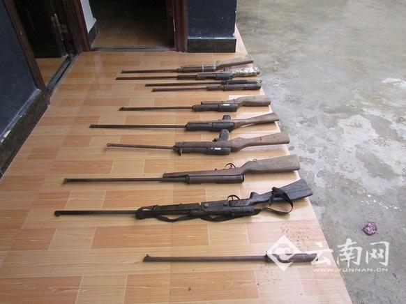 云南怒江边防收缴民用枪支15支(图)