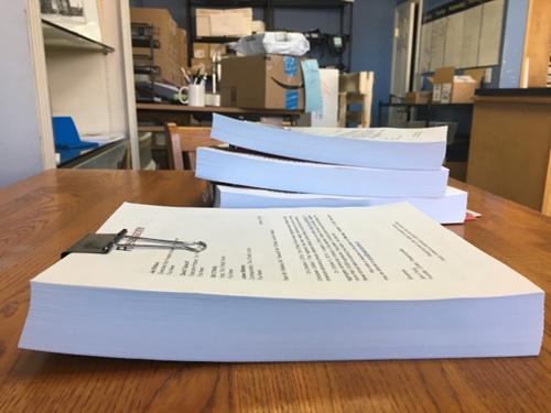 ���������ó���2��ǩ����ÿ�ݺ��220ҳ��ǩ���ĸ�����˹���š�(�����������ձ���/��ʱӢ��ͼ)