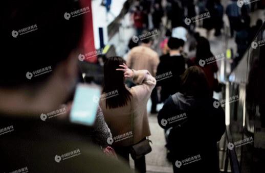 p41(3) ���ӻ�û���Լ��ķ��Ӻͳ��ӣ�ÿ�����������°ࡣ����Ϊ��Ư����ʵ����û�н�������Ϊ�����족�����롣_����