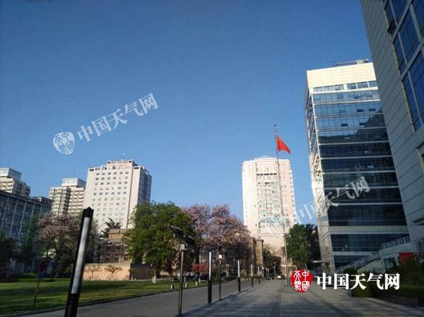 今明天北京升温最高将29℃ 周日有雨半程马拉松或受影响