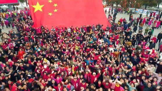 热泪盈眶!这首歌,在5个自治区燃情唱响