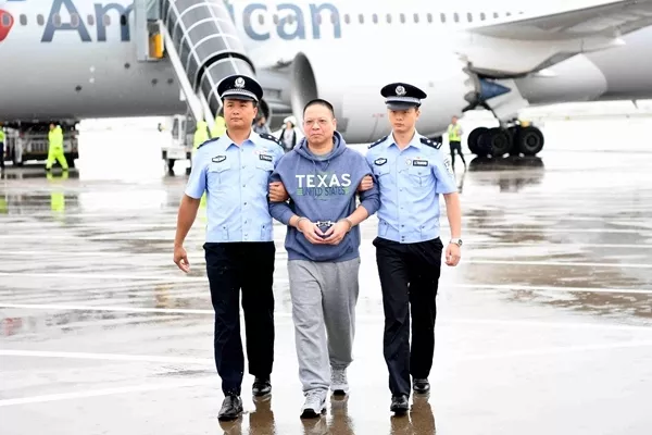 打虎68只处分人数创40年新高国家监委打虎拍蝇给力