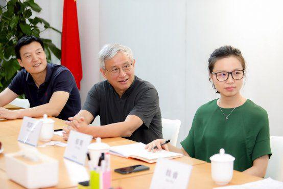 pingpong对话著名经济学家周其仁