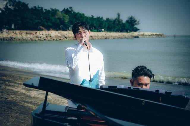 央视综艺频道情满澳门共叙血脉亲情庆祝澳门回归20周年特别节目