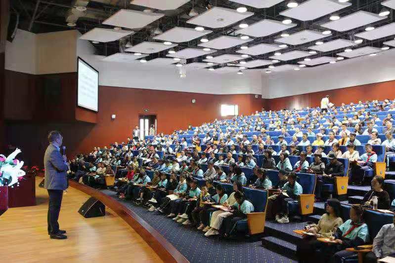 杭州一中学寒假作业是制作家谱:图表呈现 至少五代-中新网