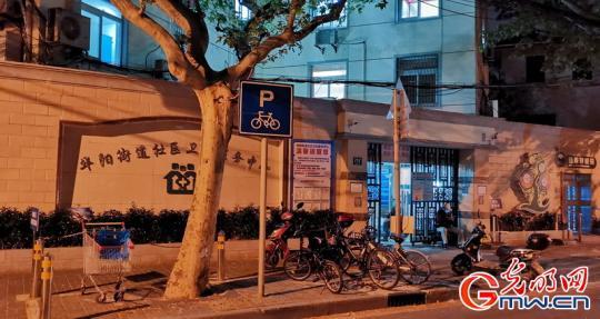 上海市：街道社区医院门诊对外开放至深更半夜 为社区志愿者代配液服务项目