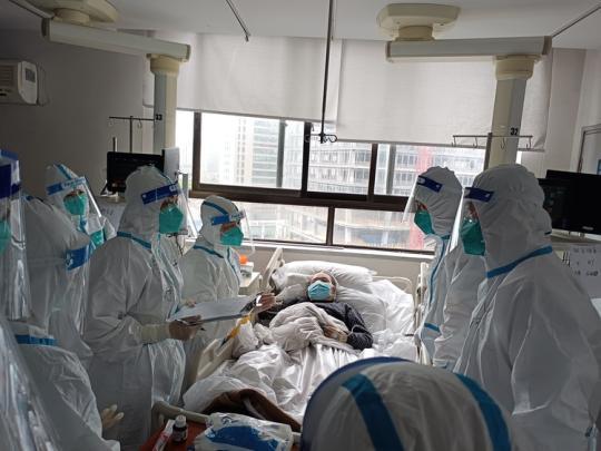 湖南省第三批援沪医疗队——“湖南最好的重症团队，都来上海了”