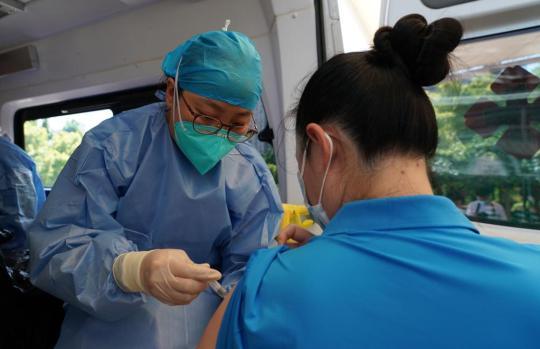 国务院联防联控机制回答当前疫情防控有关问题