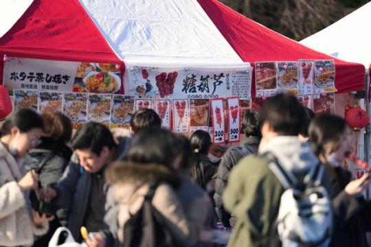 在日本体验中国春节，大熊猫和中餐缺一不可！