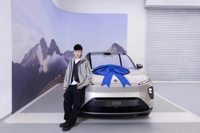 蔚来李斌：2024至2025，高端纯电市场将进入爆发增长阶段