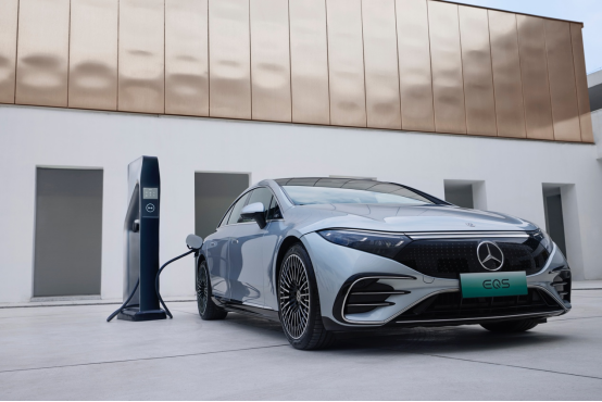 梅赛德斯奔驰持续电动化转型将推多款新能源产品