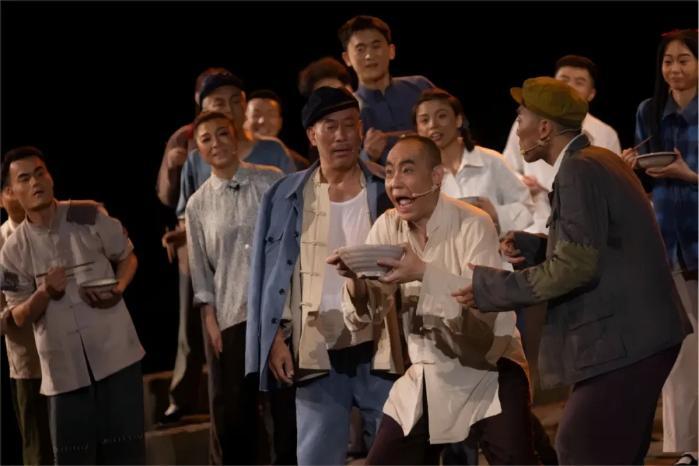 西凤酒受邀参加国家大剧院话剧《面皮》演出媒体见面会