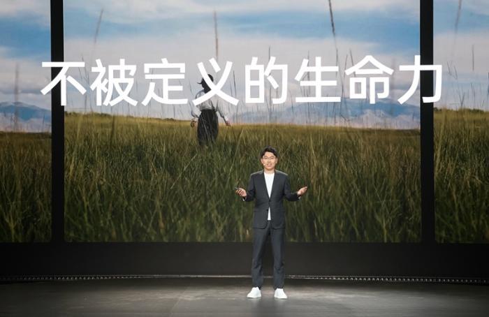 超美小直屏引领潮流新风尚 王伟：记录你每一个真实生动的瞬间