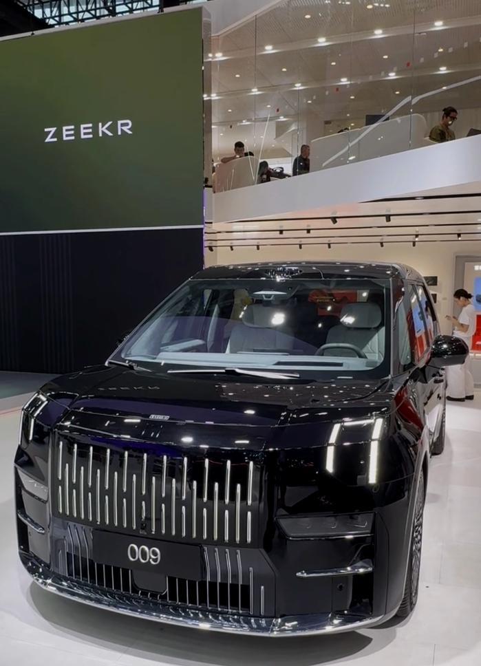 ✅体育直播🏆世界杯直播🏀NBA直播⚽
                    极氪领克整合：手握三大优势储备 剑指百万新能源集团
                