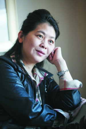 失落后留住时光 苍凉中感悟生死   迟子建 1964年生于黑龙江省漠河县