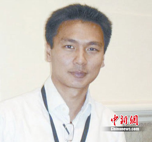 ӢΤ����ѫ��:��ʮ����������Ա�ķܶ�֮·(ͼ)