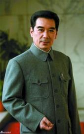 唐国强孙维民卢奇诠释伟人有秘诀图