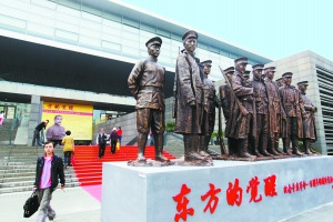 ����������αװ���в��ɽ�70����������Ԭ����