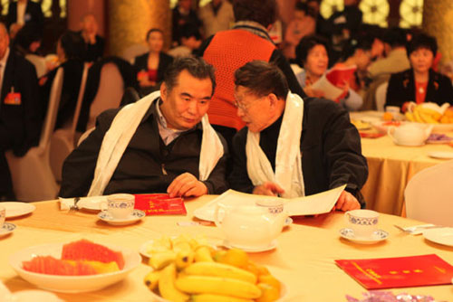 �й���Э�˴������������ھ����У���ͼ����2��