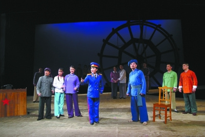 ������ٴ���Σ�����ݾ�Ŀ����100��