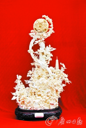 工艺大师担忧牙雕未来:材料稀缺 良徒难觅