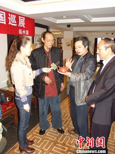 ��Ϧ���黭����ɰ����ȫ��Ѳչ�ڸ��ݿ�Ļ��ͼ��