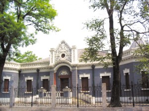 ��￹ʾ�����һ�½������칫����λ�°��صص�