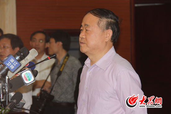 莫言:获奖后各种言论很多看到了不同人心(图)