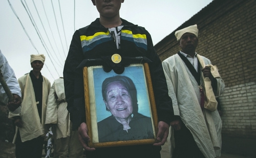 �й�������������ο�������һλ����������ͼ��