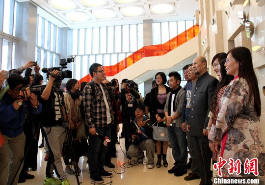 ��������������װ조���ڿ����ա�