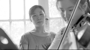 �����2�����������Ů��ѧ�ٱ���