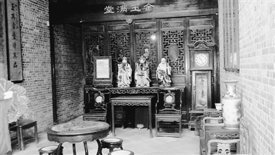 �������ײ�����ݾ���һ���粻��5���οͣ�ͼ��